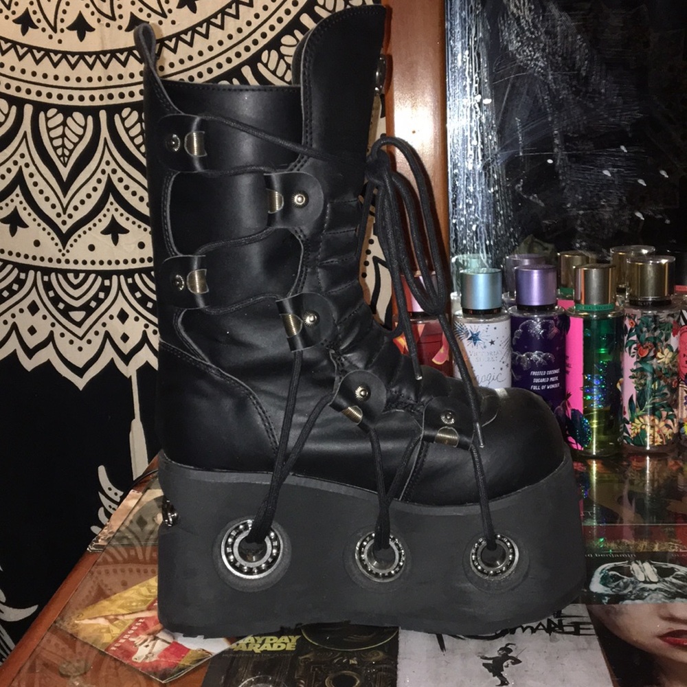 Demonia boots